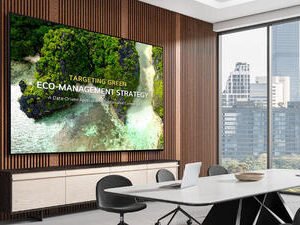 LG 43" UL3Q UHD 16/7 350Cd/m² SoC WOS6.1